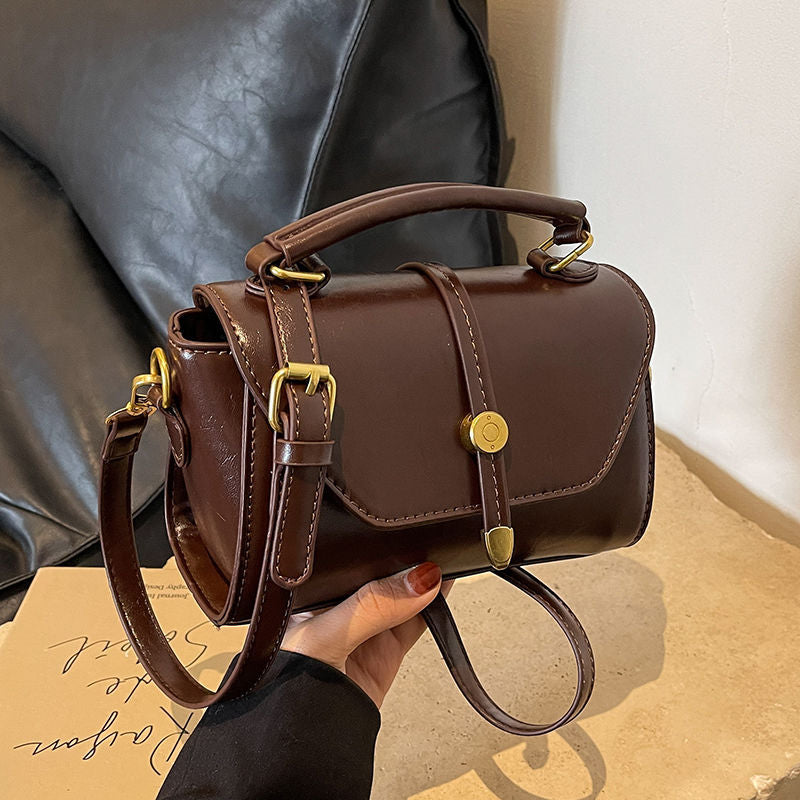 Vintage-Inspired Leather Handbag LoungeYard — product view 5