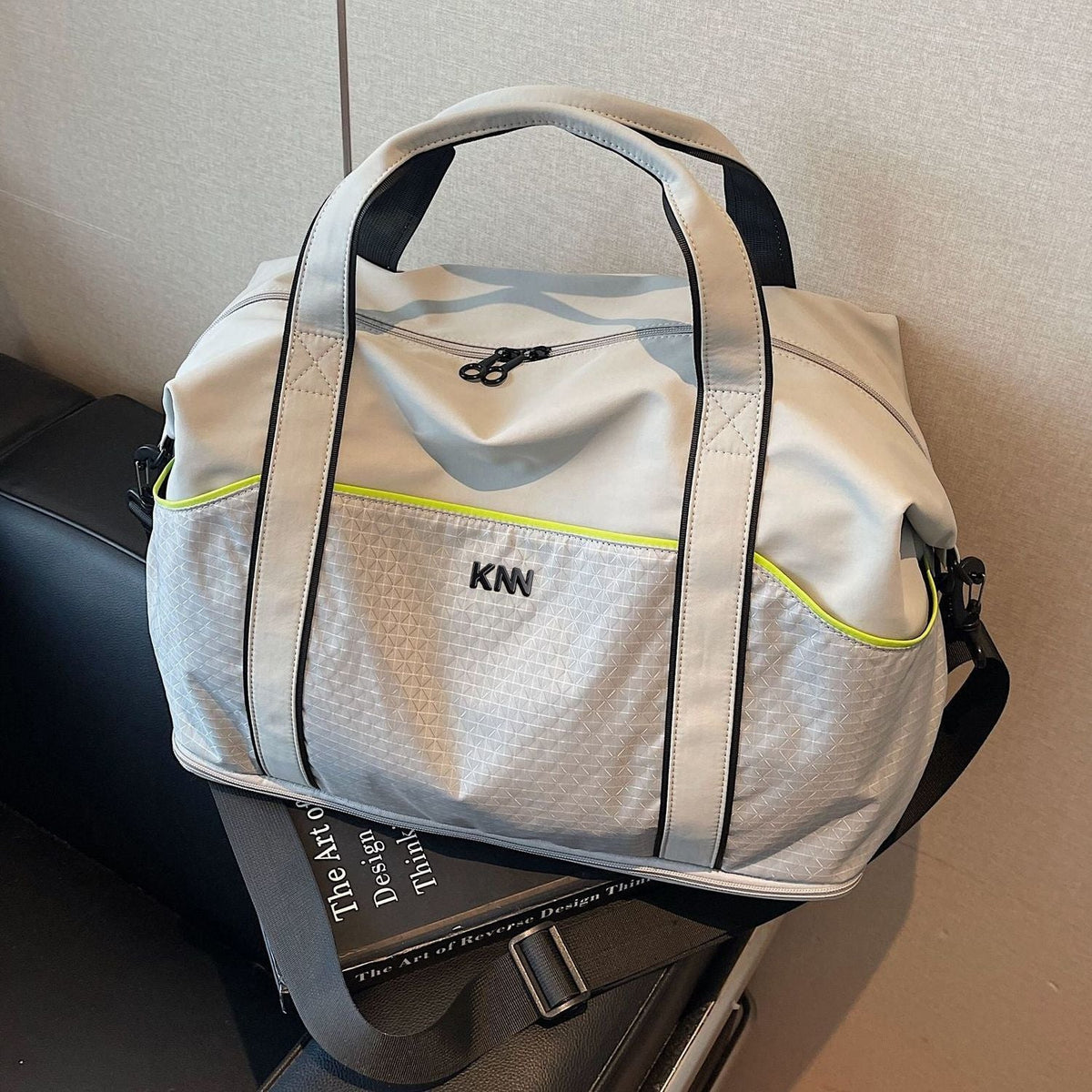 Spacious Travel Duffle Bag LoungeYard — product view 2