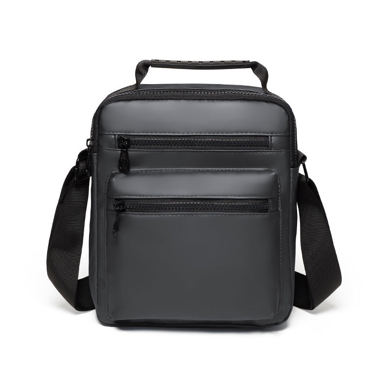 Versatile Messenger Bag LoungeYard — product view 6