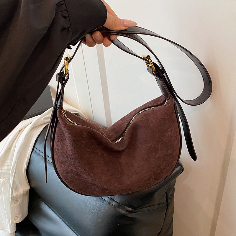 Suede Hobo Bag LoungeYard — product view 6