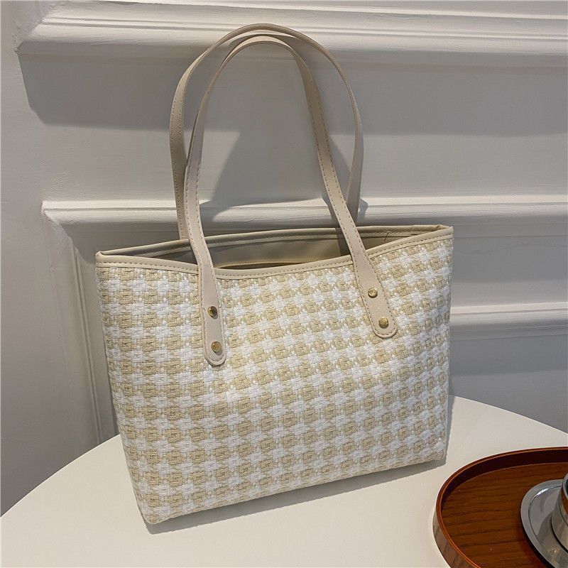 Decorative Woven Tote Bag LoungeYard — product view 2