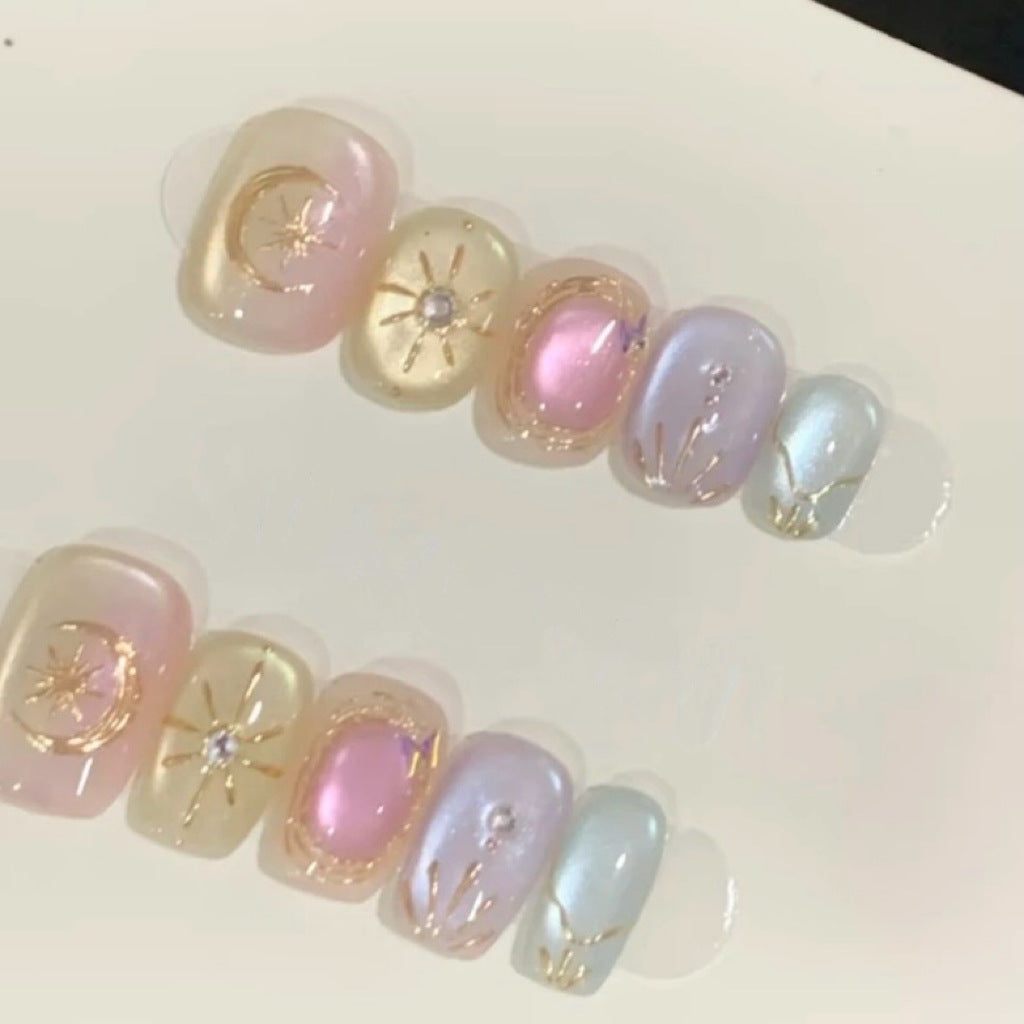 Extravagant Nail Art Press-On Design Set — product view 1