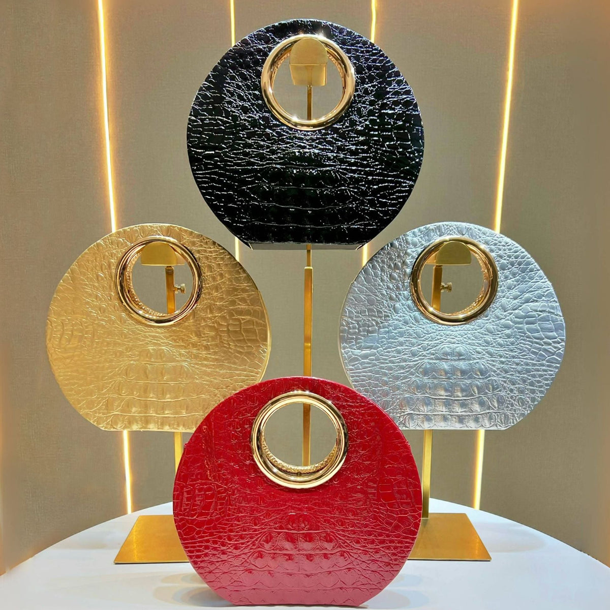 Round Ring Handbag — product view 4