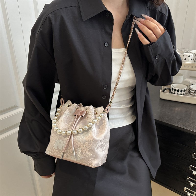 Elegant Drawstring Handbag — product view 4