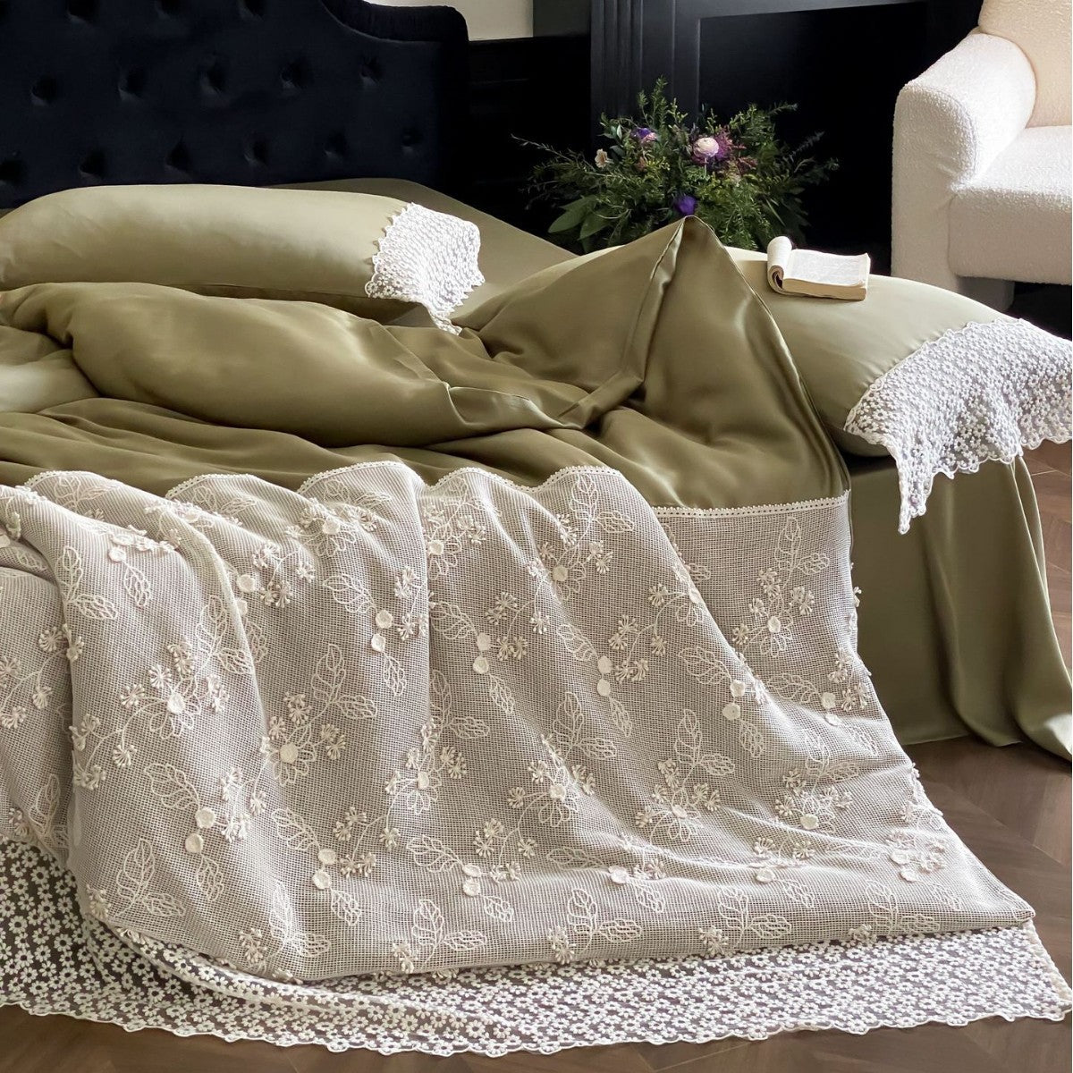 Satin bedding set with lace pillowcase and embroidered bedspread — product view 2