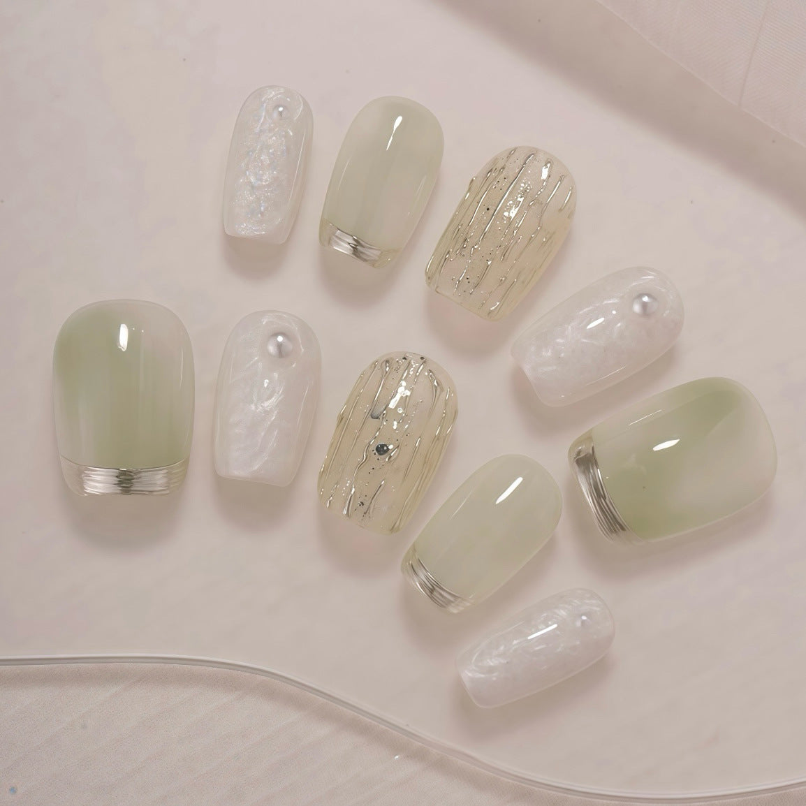 Elegant Textured Press-On Nail Art Set — product view 1