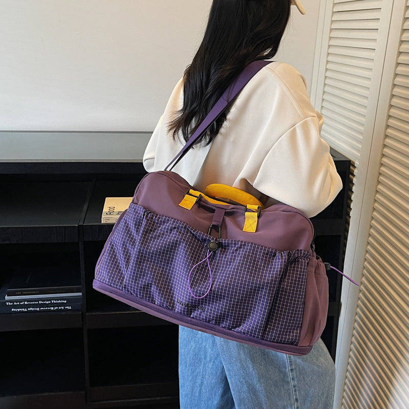 Multi-functional Sports Bag With Removable Shoulder Straps LoungeYard — product view 3