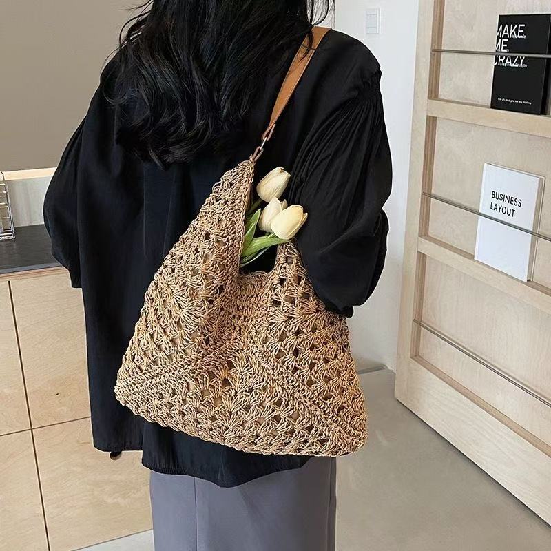 Large Hand-Knotted Shopper LoungeYard — product view 2