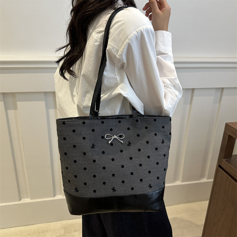 Heart-Embellished Canvas Tote Bag LoungeYard — product view 3