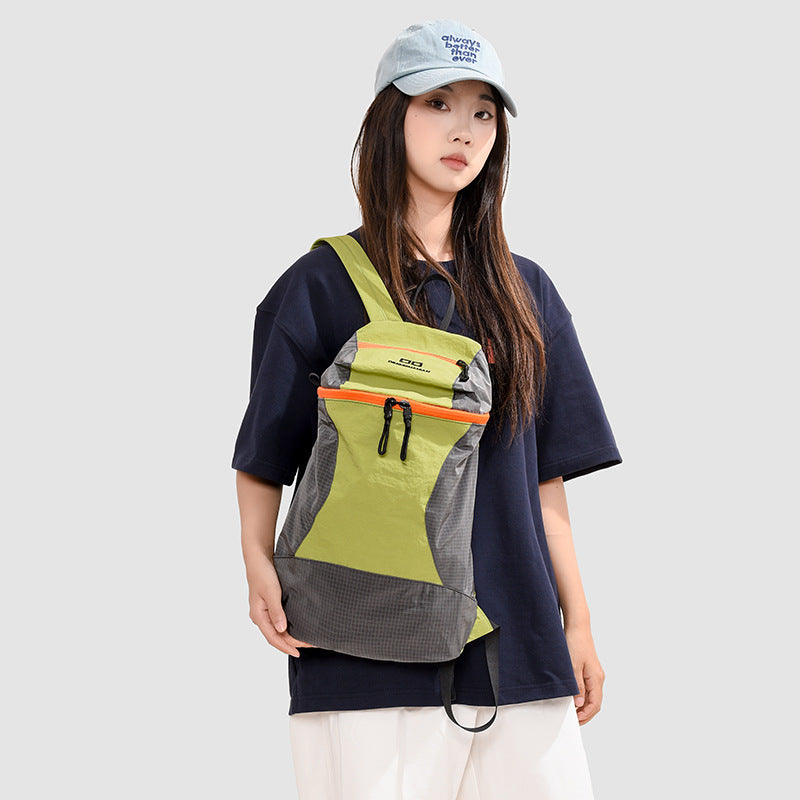 Lightweight Hiking Daypack LoungeYard — product view 1