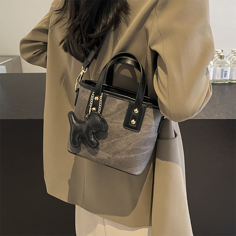 Compact Handheld Bucket Bag LoungeYard — product view 3