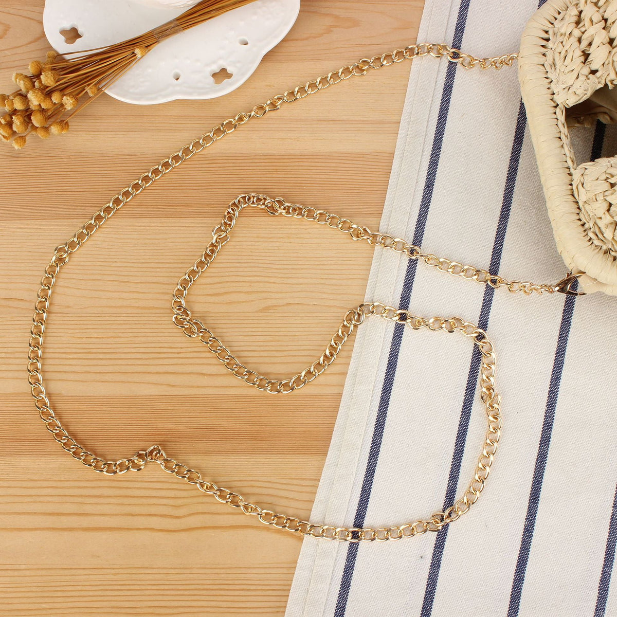 Handmade macrame bag with chain shoulder strap LoungeYard — product view 2