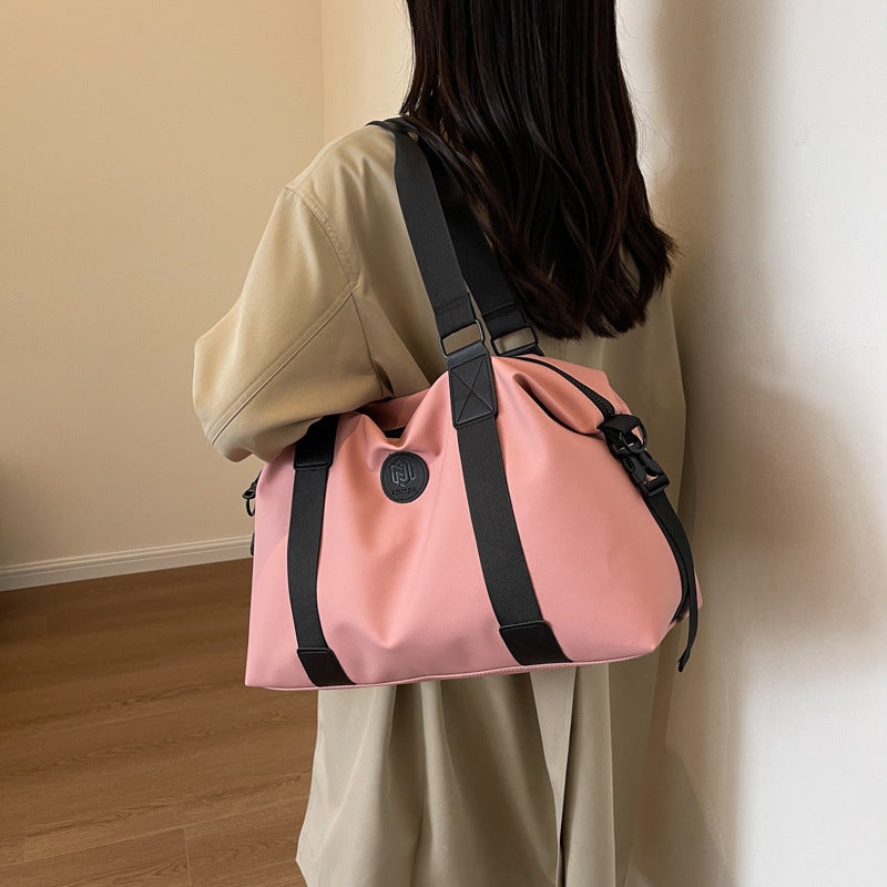 Versatile Waterproof Duffel Bag LoungeYard — product view 2