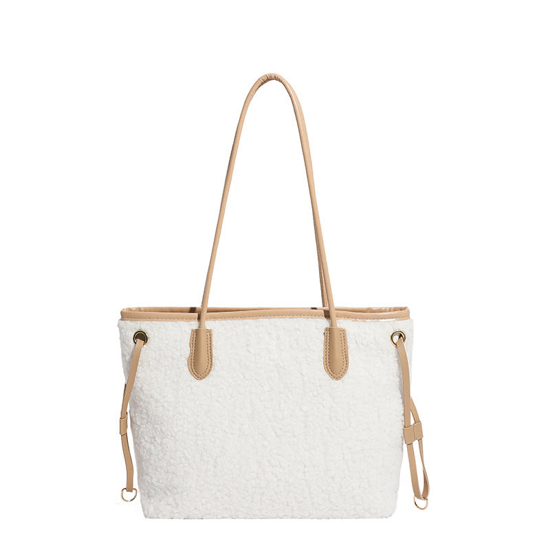 Oversized Faux Fur Tote Bag LoungeYard — product view 5