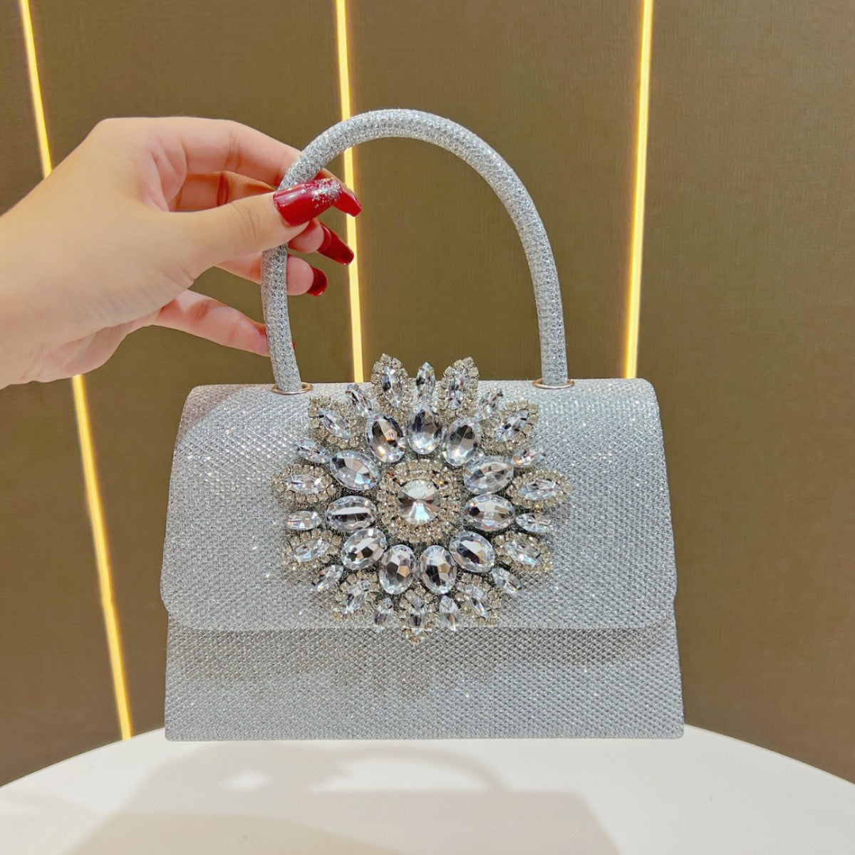 Sparkling Decorative Evening Handbag — product view 7
