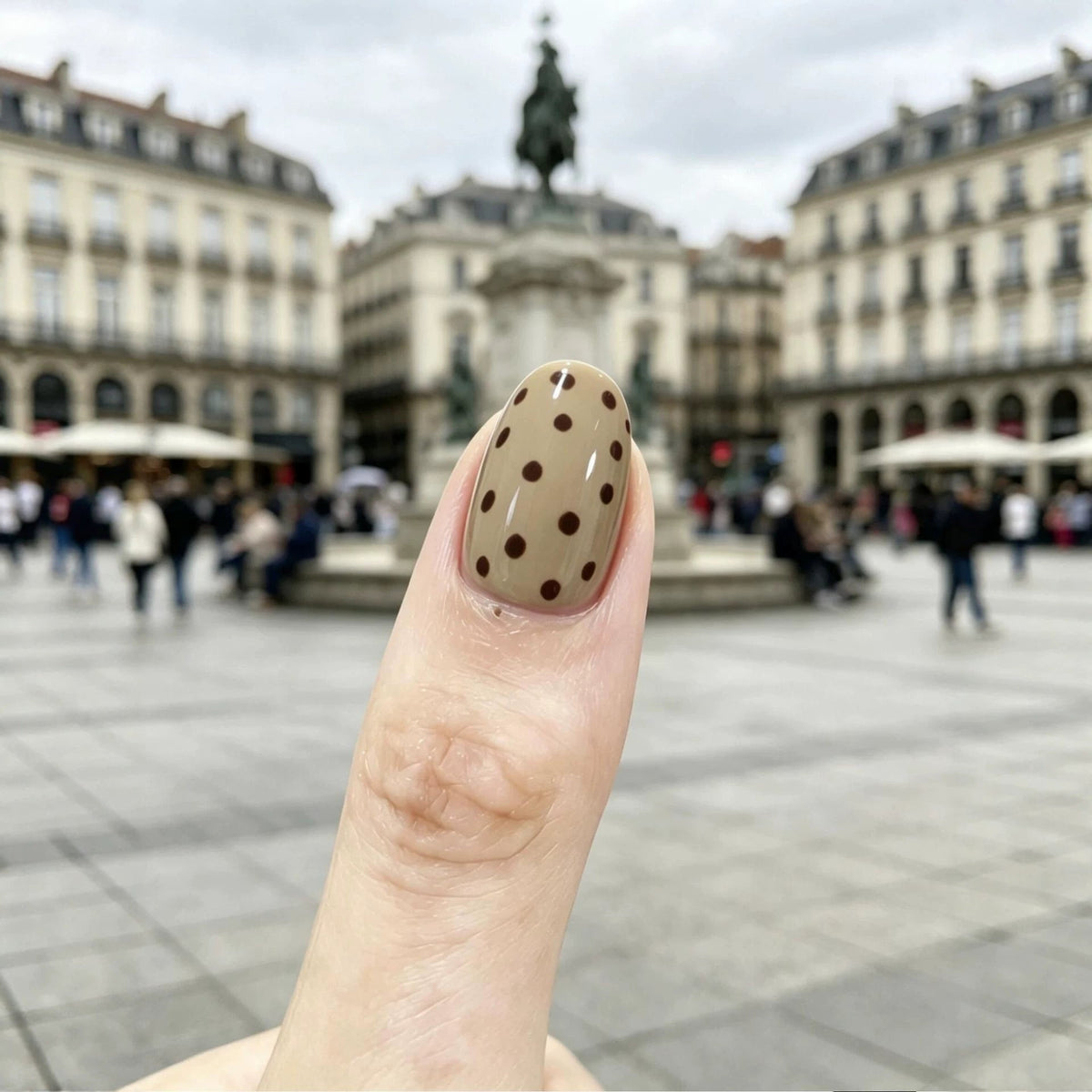 Artistic Nail Design — product view 3