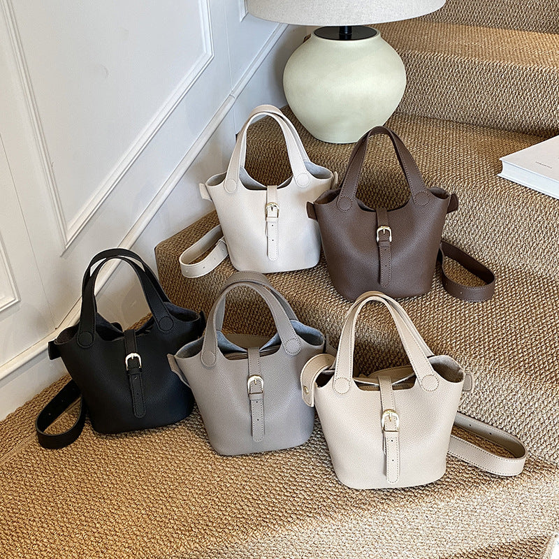 Elegant Structured Tote Bag LoungeYard — product view 1