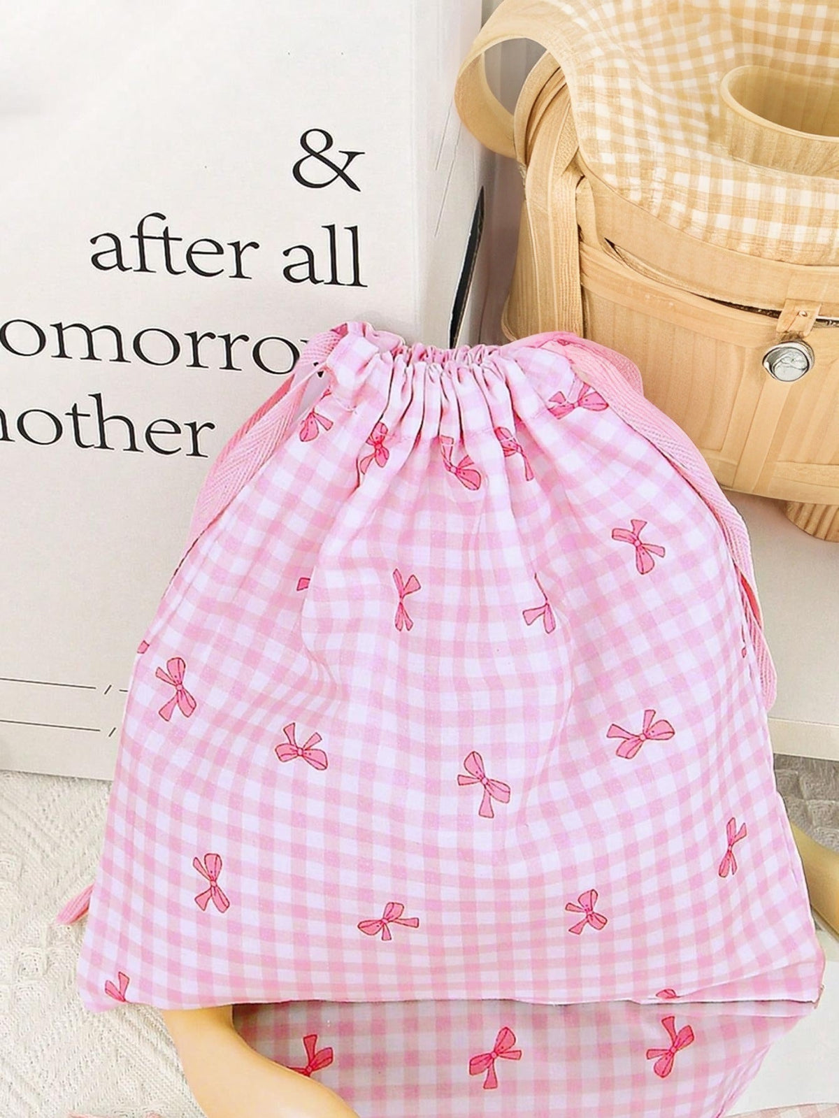 Sweet and Practical Fabric Bag LoungeYard — product view 7