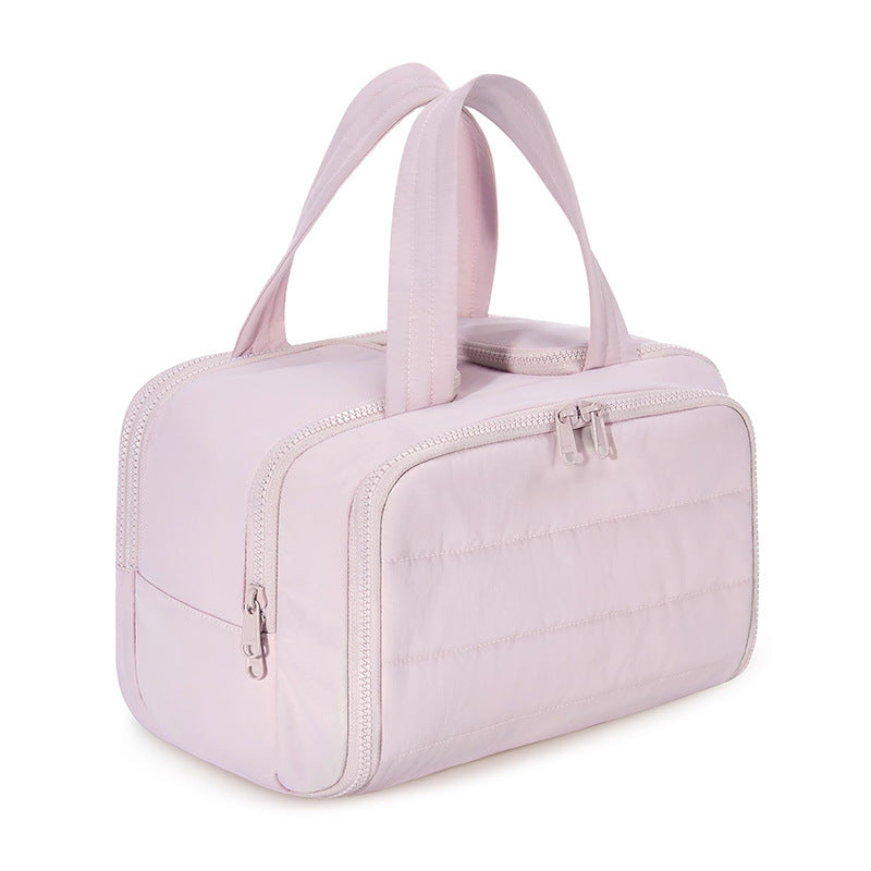 practical travel bag LoungeYard — product view 1