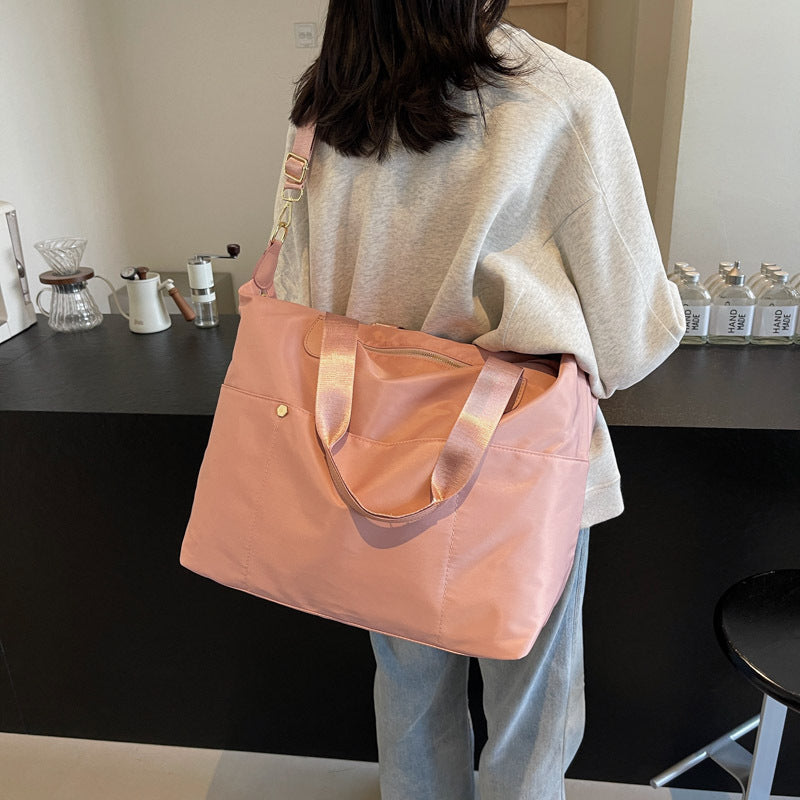 Stylish Multi-Functional Travel Tote Bag LoungeYard — product view 3