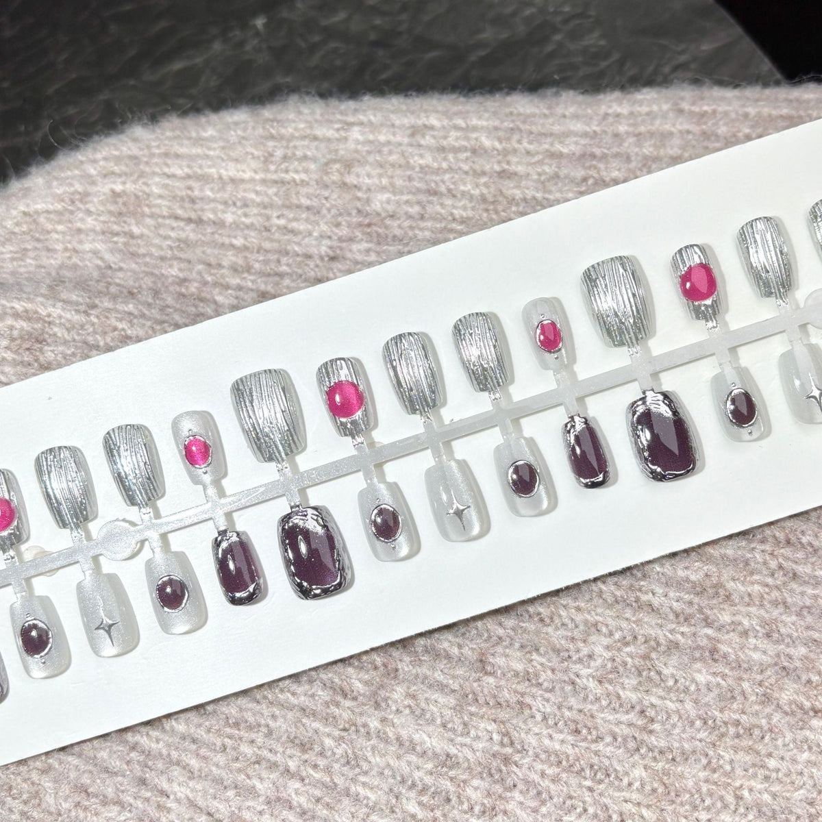 Decorative Nail Art Press-On Set 1790745357 — product view 5