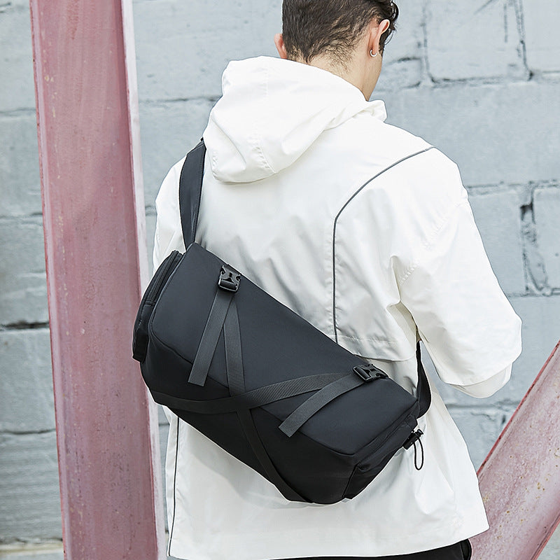 Ergonomic Sling Pack LoungeYard — product view 6