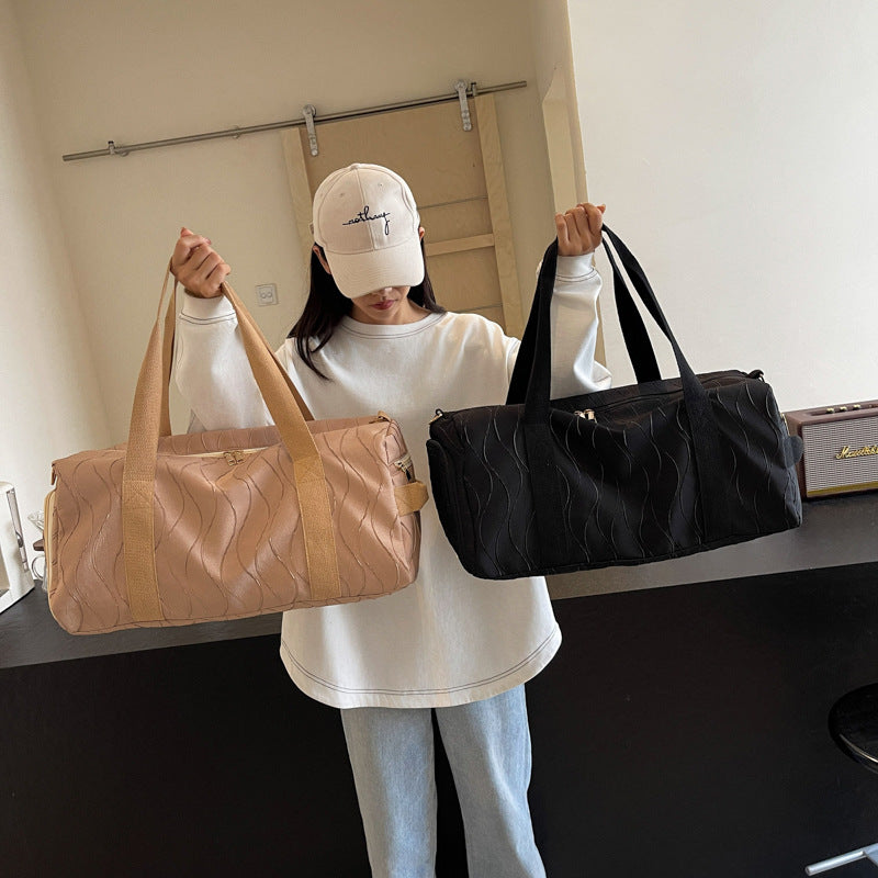 Sporty travel bag with stylish wave pattern LoungeYard — product view 3