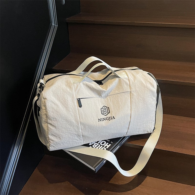 Versatile Weekend Travel Duffel LoungeYard — product view 1