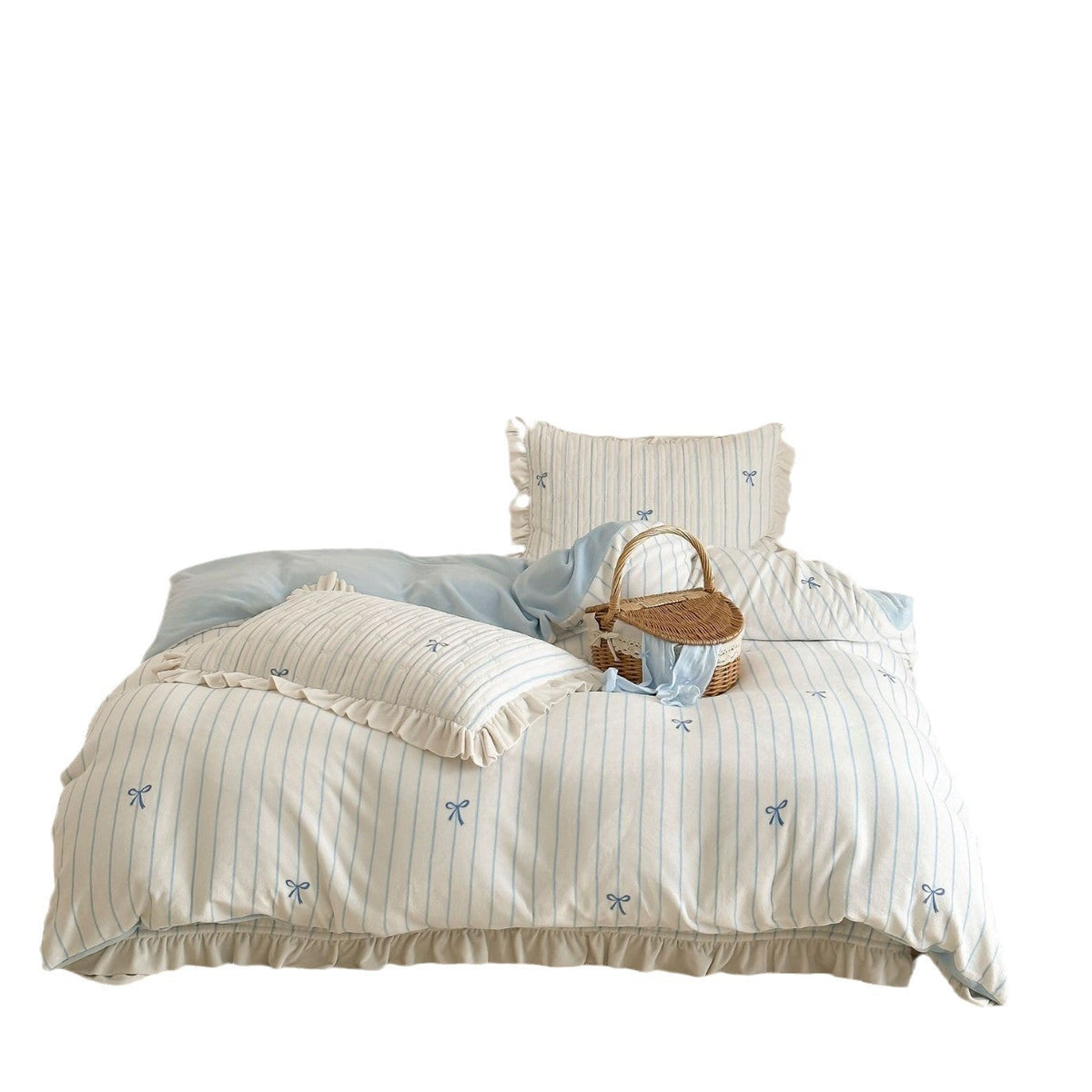 Padded bedding set with embroidered bows and frill — product view 5