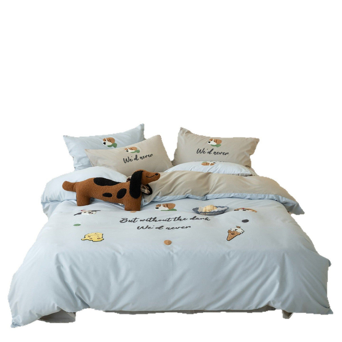Reversible cotton bedding set with fine Christmas embroidery and satin finish reverse side — product view 3