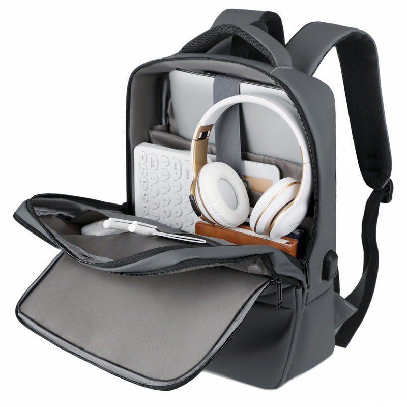 LoungeYard Backpack — product view 2