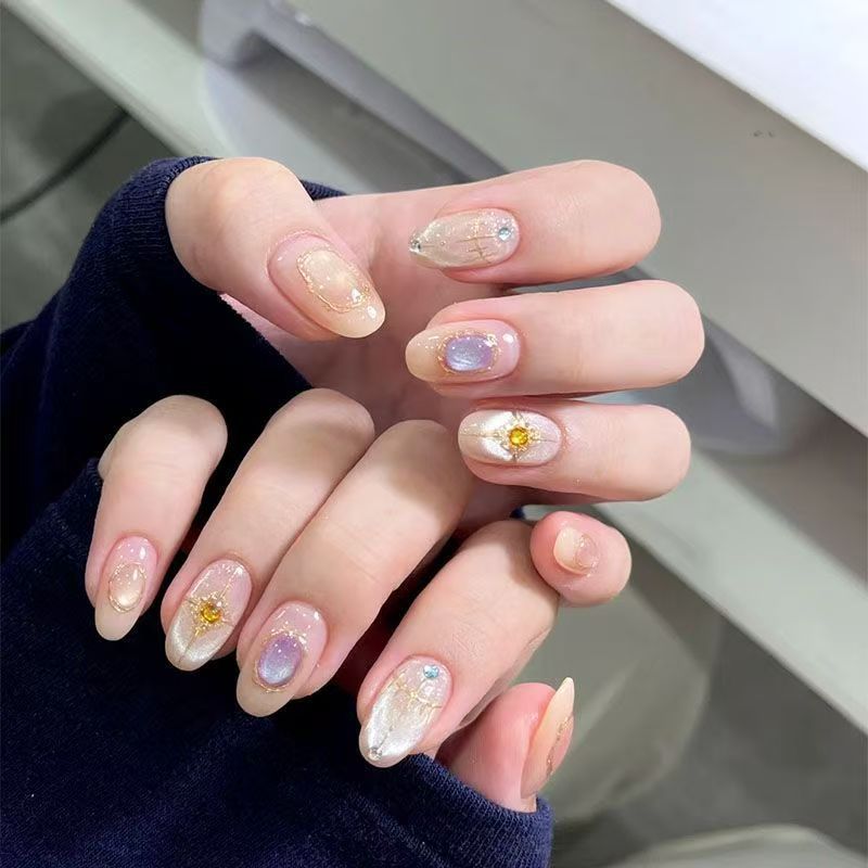 Decorative Floral Press-On Nail Art — product view 4