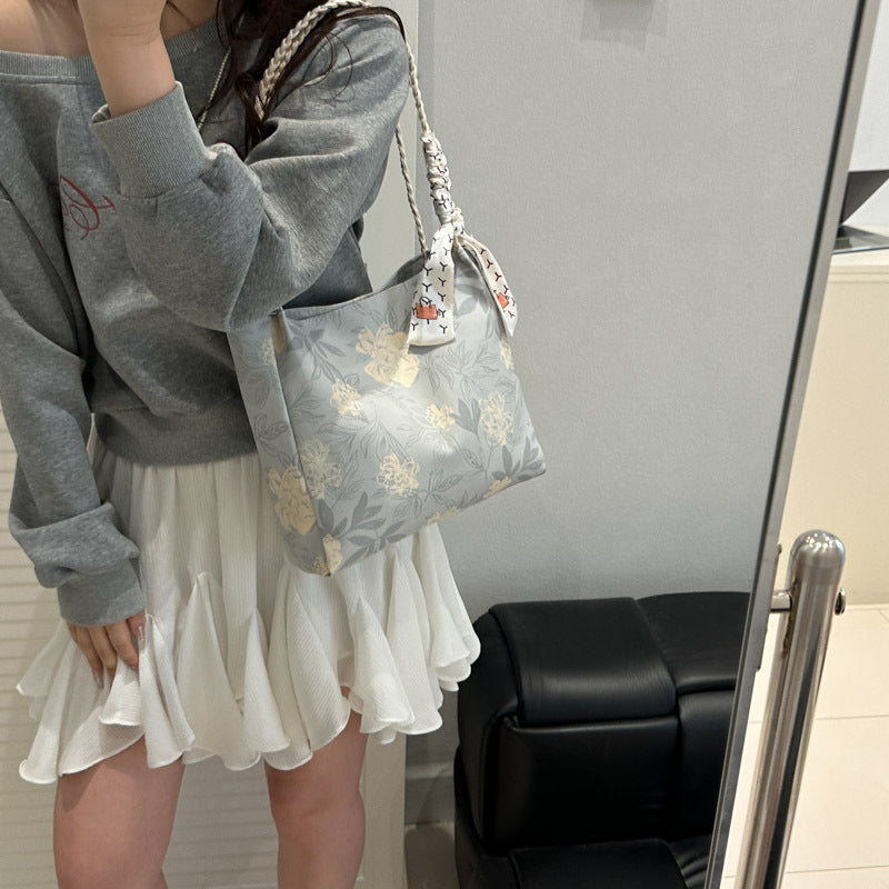 Floral Patterned Shoulder Tote Bag LoungeYard — product view 3