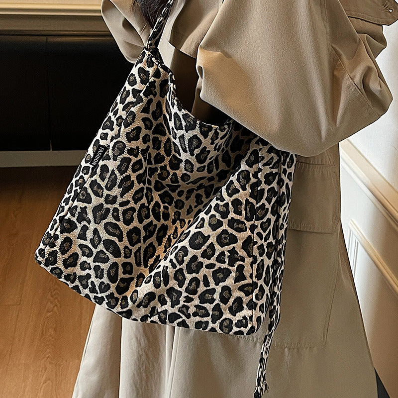 Leopard Print Hobo Bag — product view 4