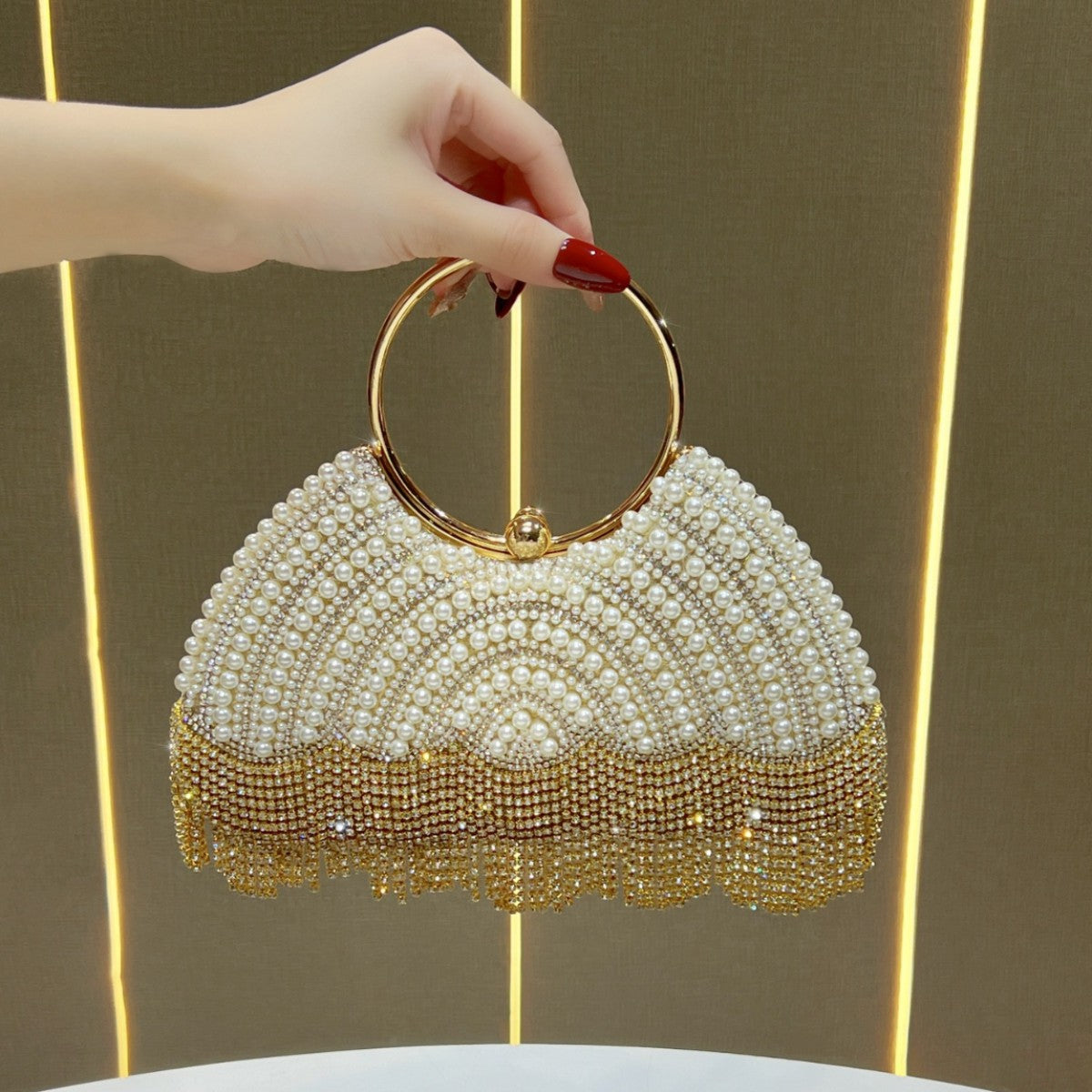 Elegant Pearl Evening — product view 3