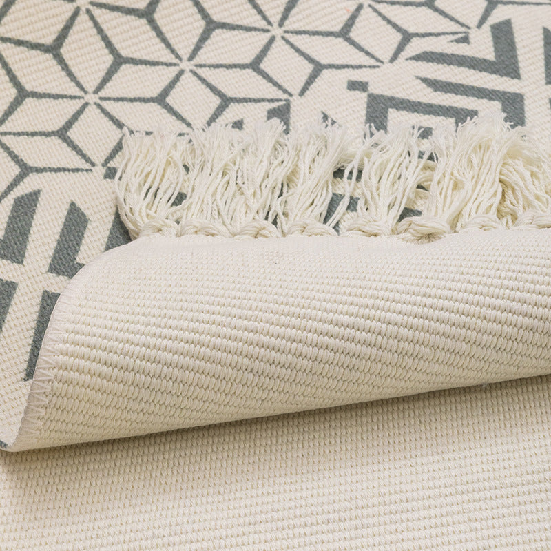 Decorative Area Rug Bowlift — product view 1