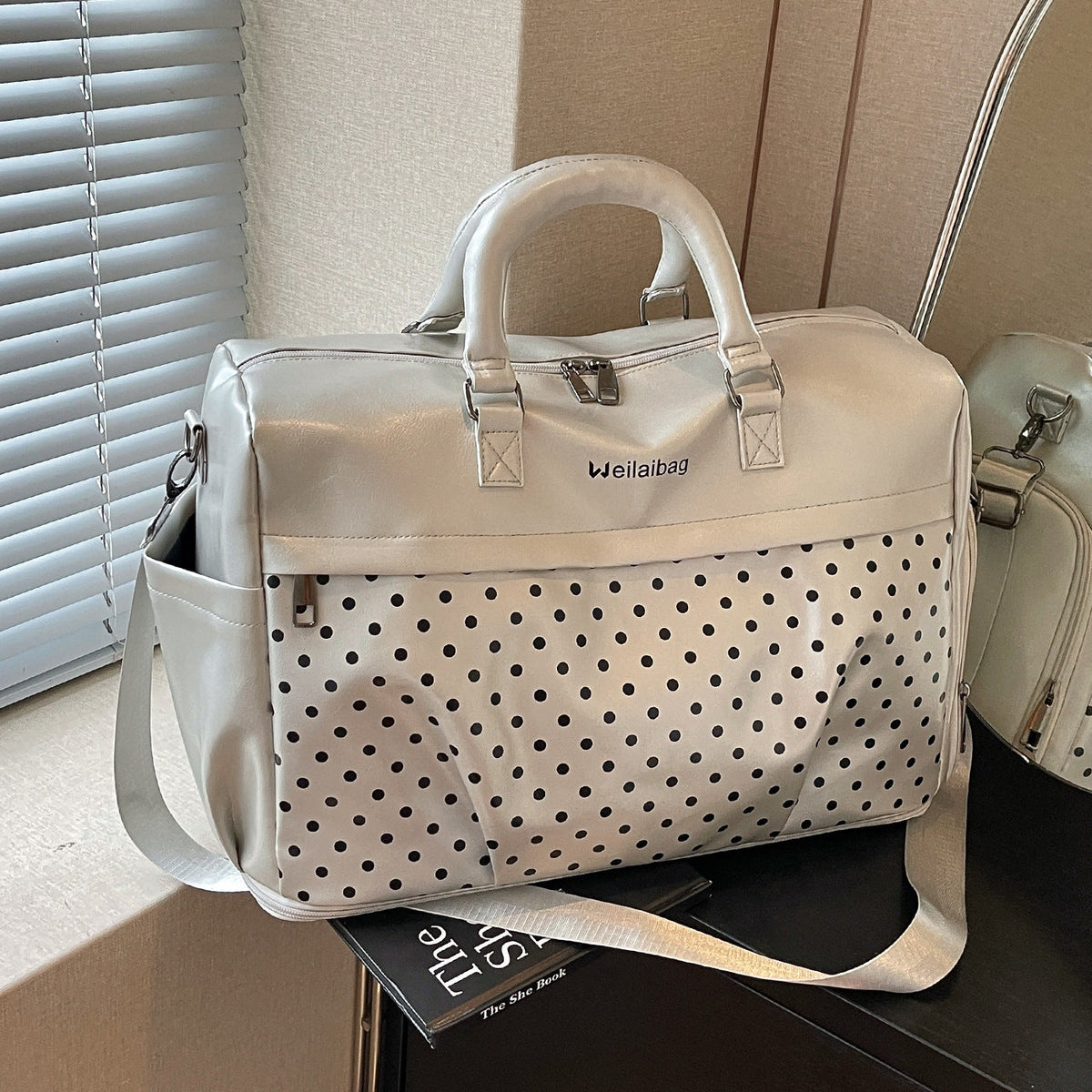 Chic Multi-Pocket Travel Duffle — product view 1