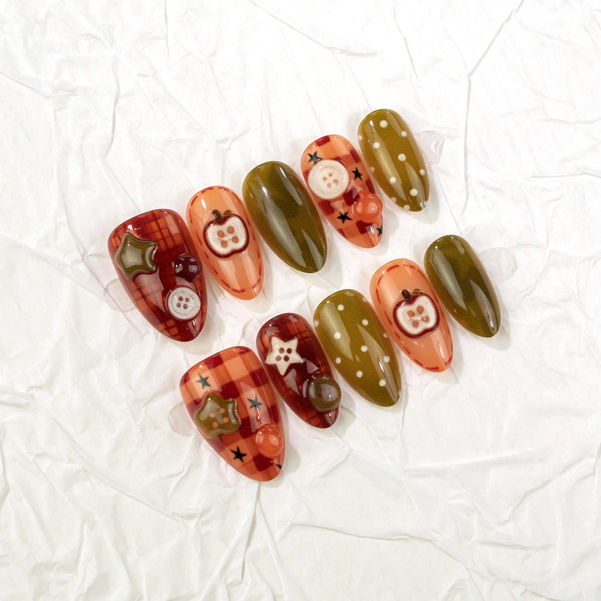 Creative Seasonal Themed Press-On Nails — product view 2