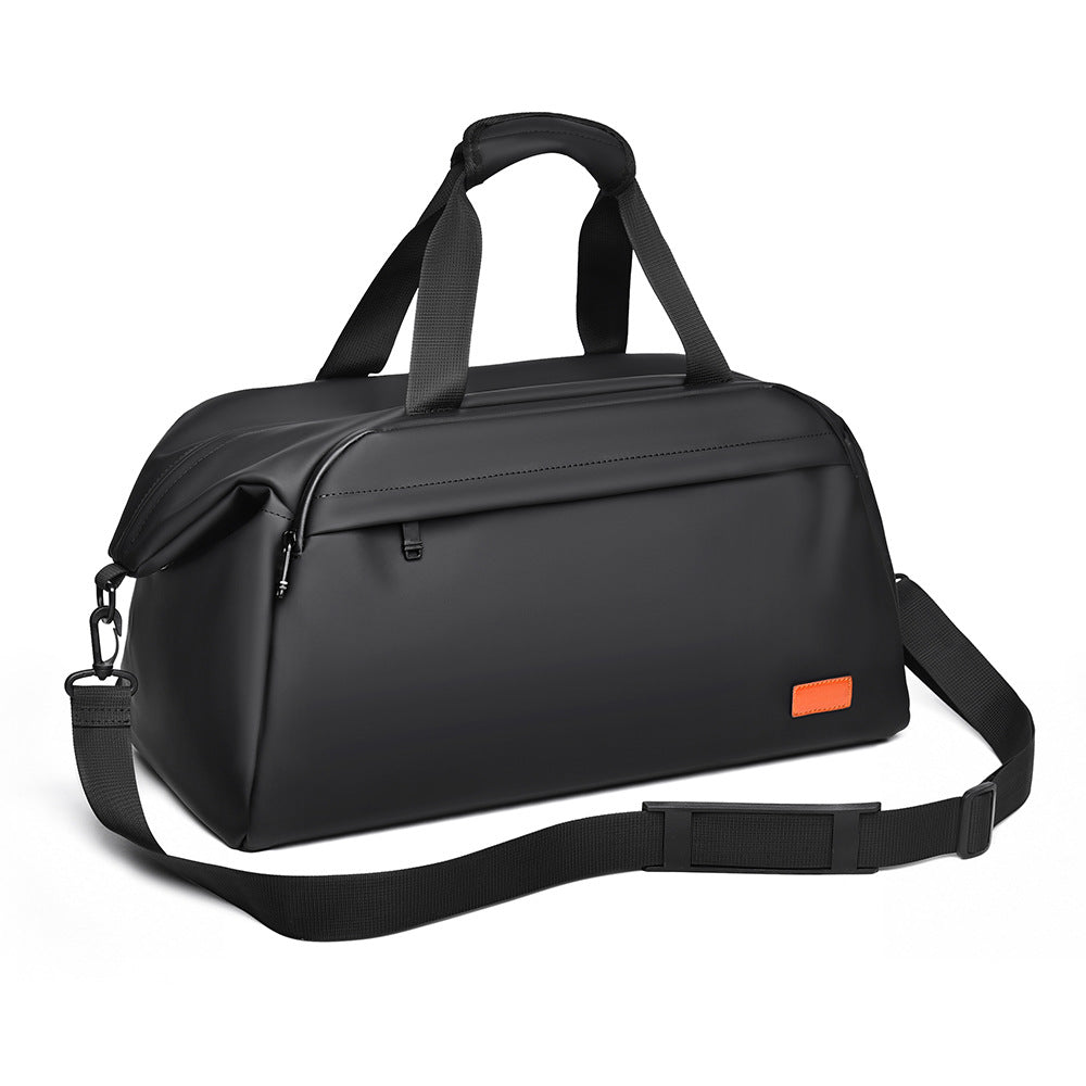 Men's sporty and durable travel bag with multifunctional features LoungeYard — product view 7