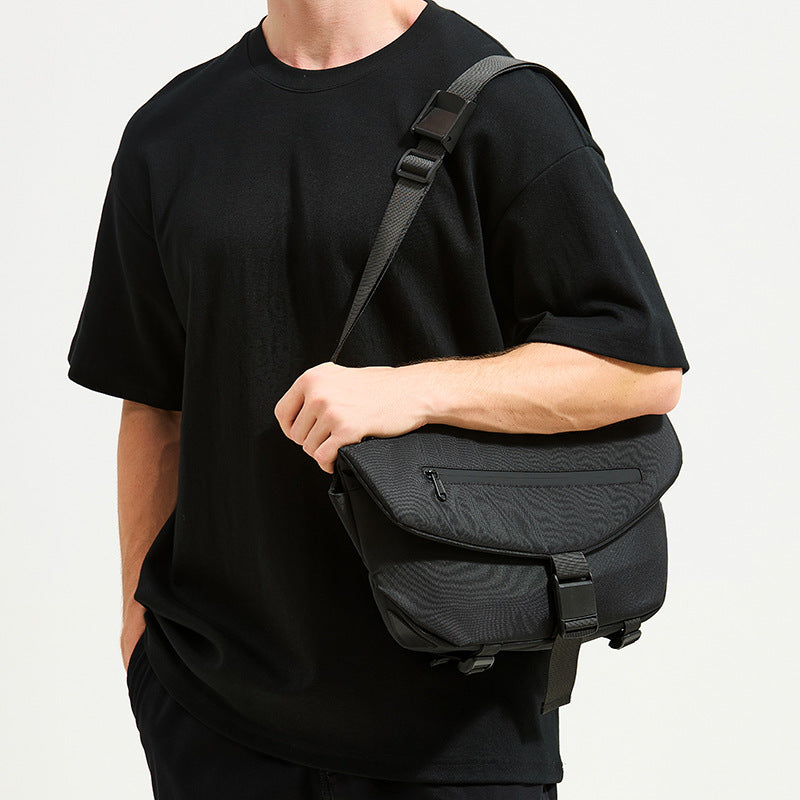 Urban Crossbody Messenger Bag LoungeYard — product view 3