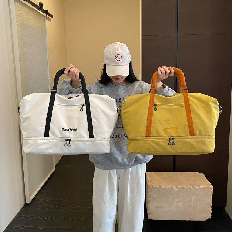 Spacious Travel Duffel Bag LoungeYard — product view 2