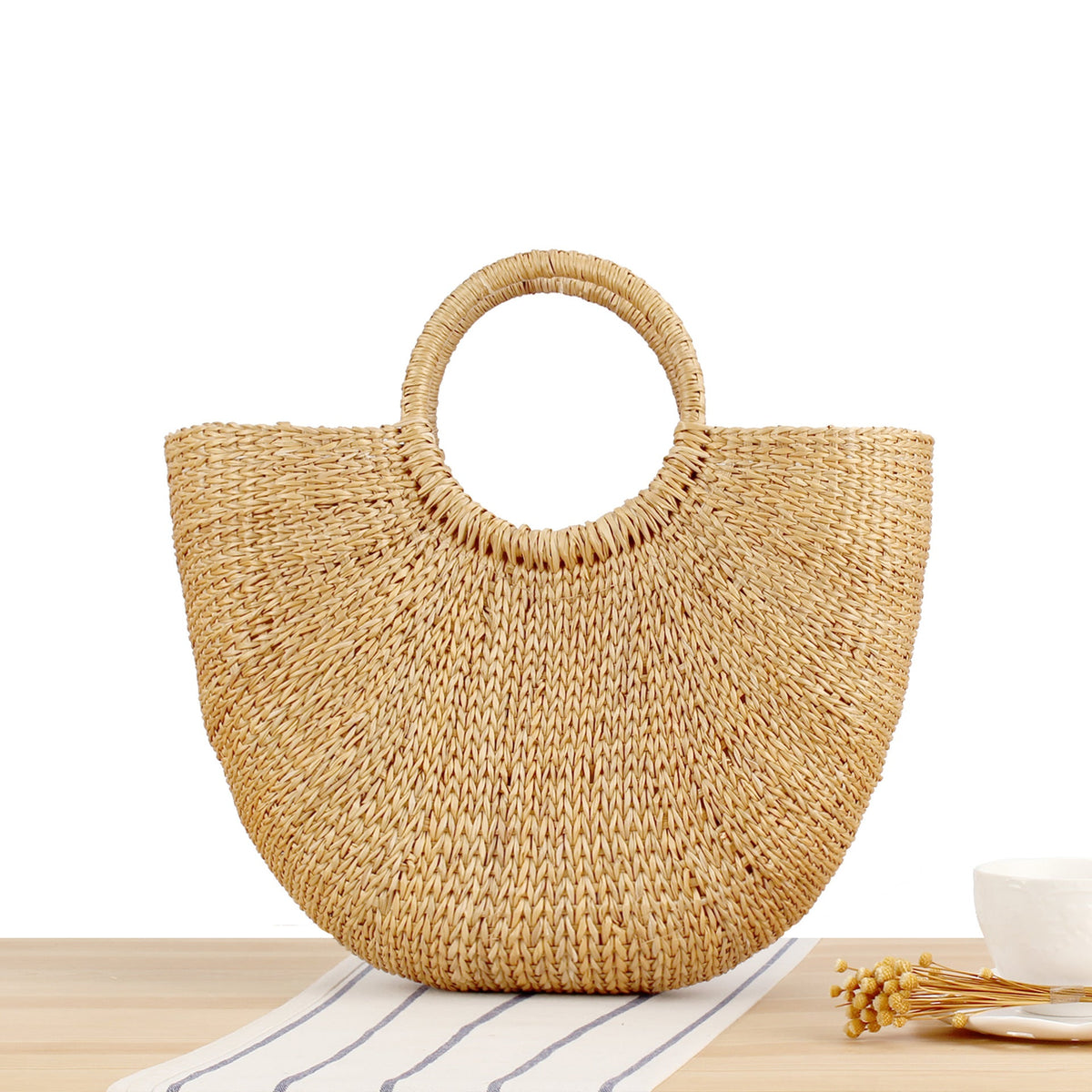 Braided bast shoulder bag with round wooden handles LoungeYard — product view 5