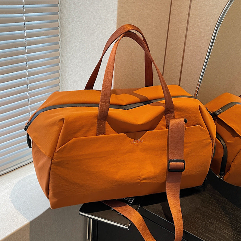Insulated Travel Duffle Bag — product view 2
