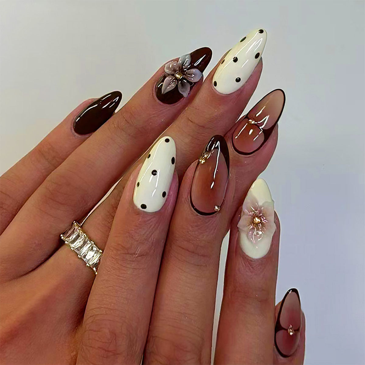 Premium Decorative Nail Art Set — product view 2