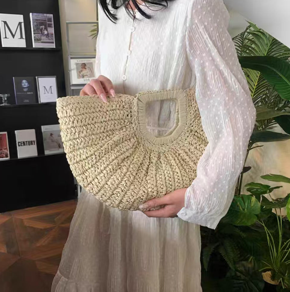 Handbag with tasteful wave pattern LoungeYard — product view 1