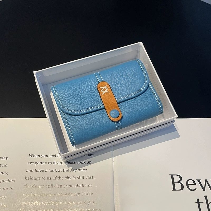 Textured Leather Tri-Fold Wallet LoungeYard — product view 7