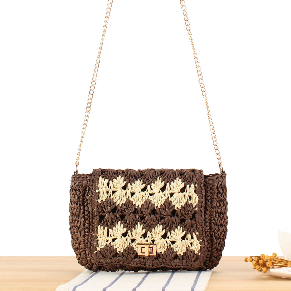 Handbag in Braided Flower Pattern LoungeYard — product view 6