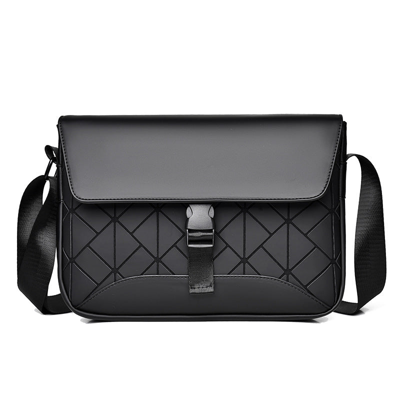 Urban Minimalist Messenger Bag LoungeYard — product view 7