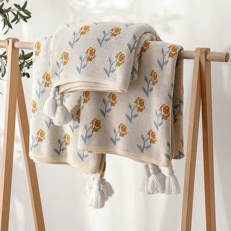 Decorative Floral Knit Throw — product view 3