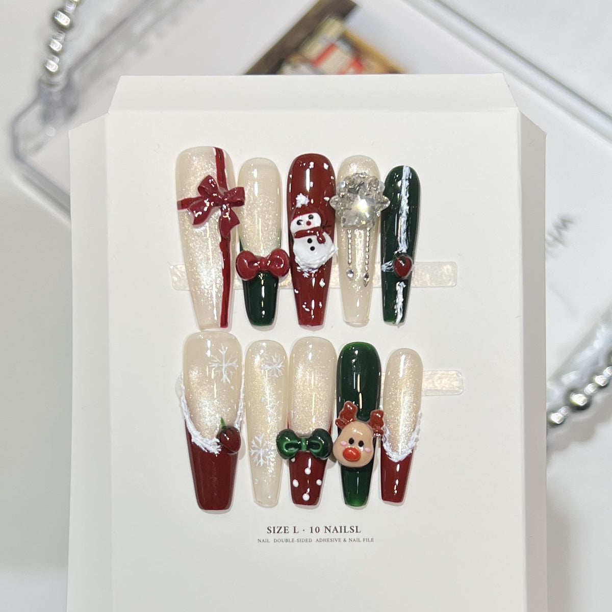 Festive Holiday-Themed Press-On Nail Set — product view 1